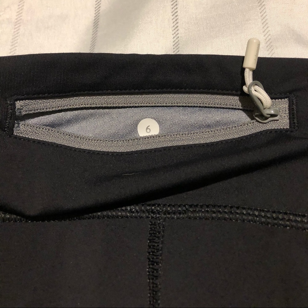 Lululemon Crop - Picture 3 of 4